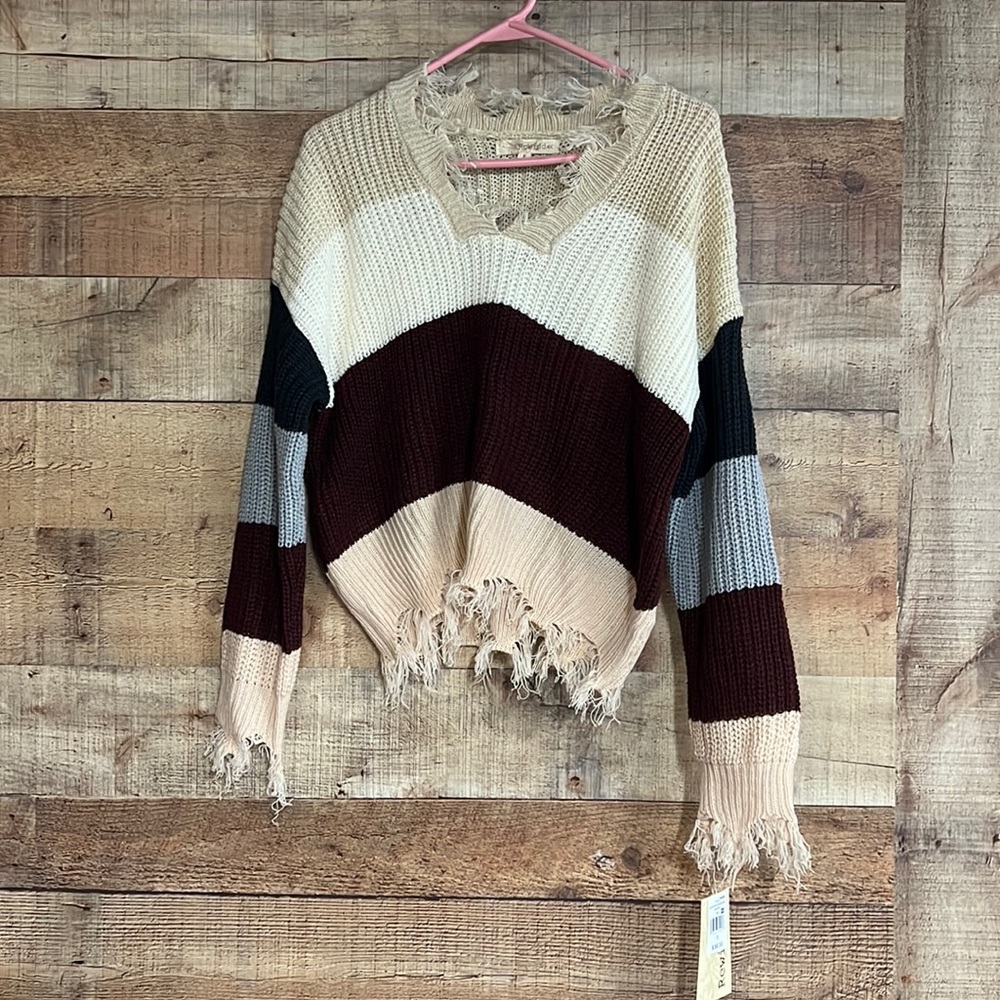 Rewind sweater size small